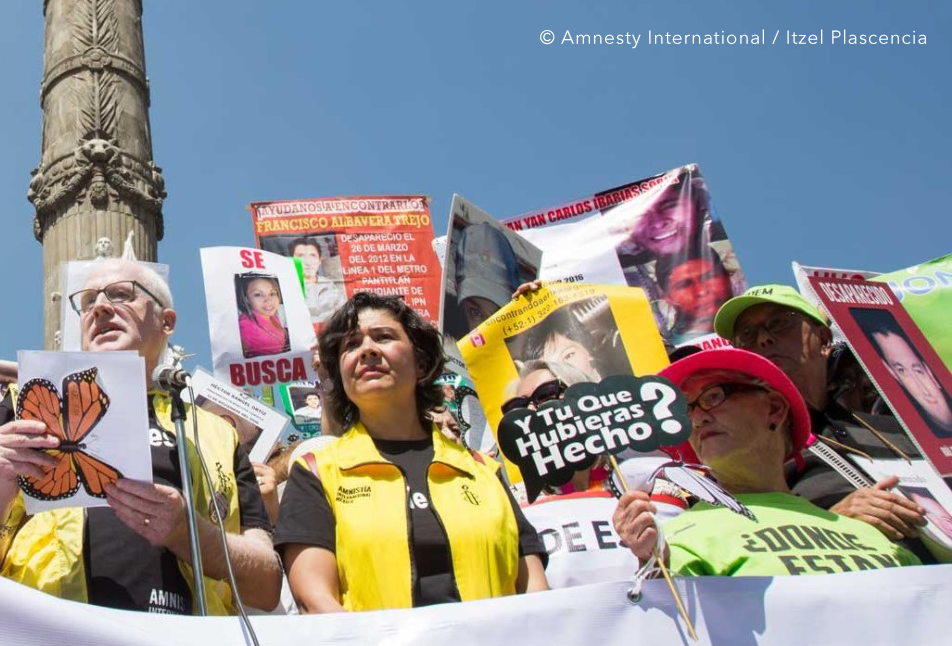 Read more about the article Apenas sobreviviendo: las organizaciones en América Latina que defienden los derechos humanos a pesar de los obstáculos